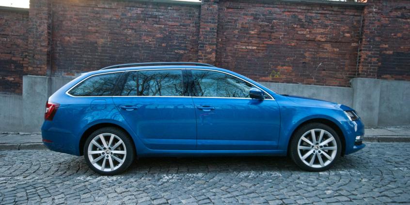 Skoda Octavia FL 1.8 TSI - nie samymi światłami żyje kierowca