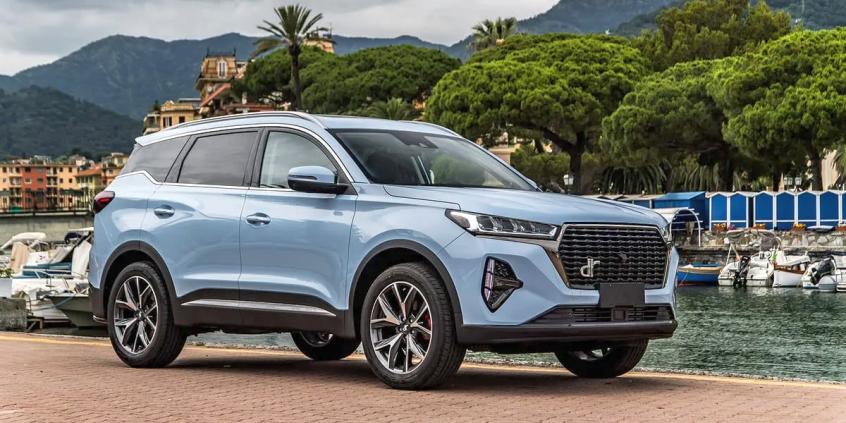 DR Automobiles debiutuje w Polsce. Część modeli już znamy