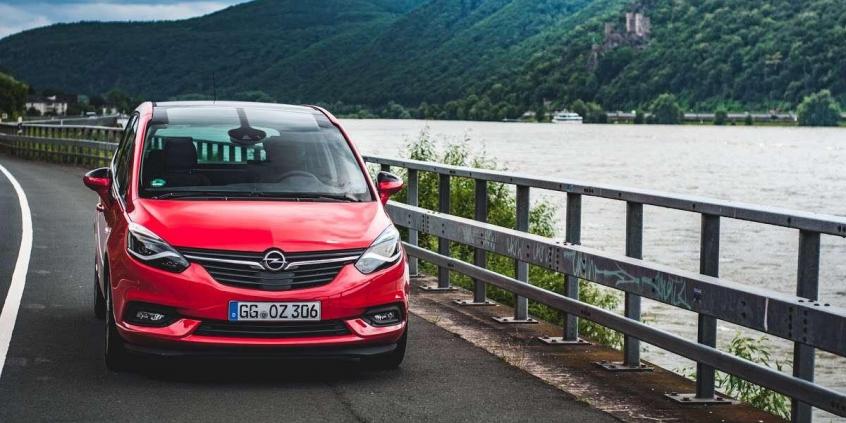 Citroen Grand C4 Picasso vs konkurencja