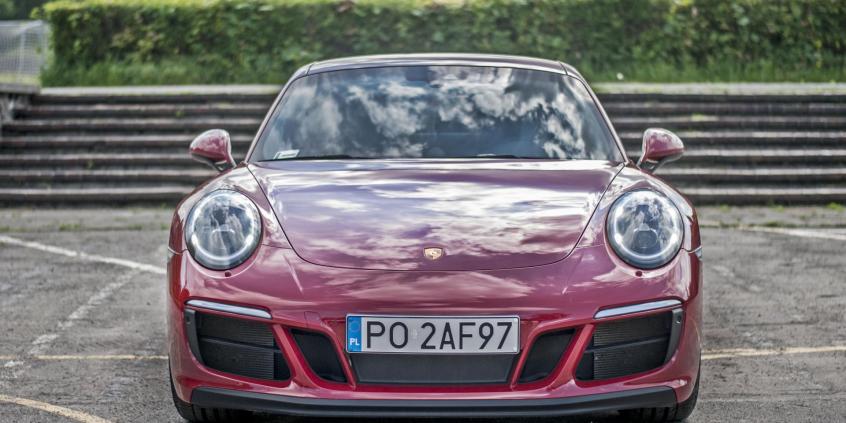 Porsche 911 Carrera 4 GTS - dotyk legendy