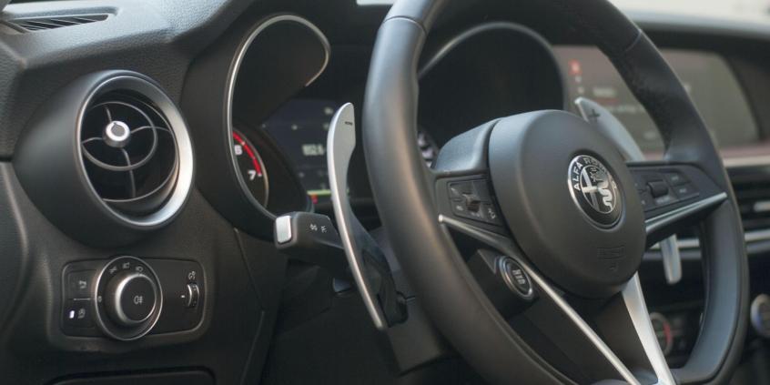 Alfa Romeo Stelvio - rodzinny bolid