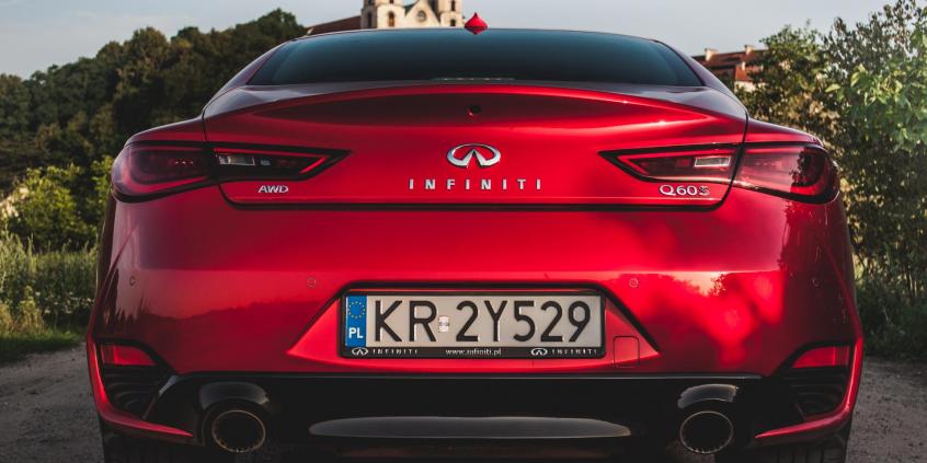 Infiniti Q60 S 3.0t – piękno to nie wszystko