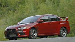 Następca Mitsubishi Lancera Evo będzie... crossoverem?