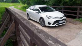 Toyota Avensis 2,0 Valvematic 2015 - lifting samurajskim mieczem