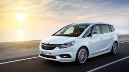 Opel Zafira ze zmienionym przodem i wnętrzem