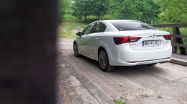 Toyota Avensis 2,0 Valvematic 2015 - lifting samurajskim mieczem