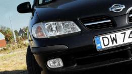 Nissan Almera - owoc romansu z Francuzem