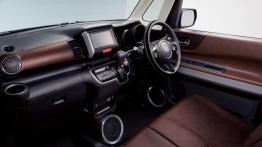 Honda N-BOX SLASH - maluch wielki duchem