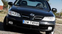 Nissan Almera - owoc romansu z Francuzem