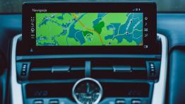 Lexus NX 300 – poza asfaltem