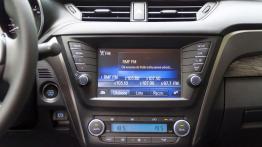 Toyota Avensis 2,0 Valvematic 2015 - lifting samurajskim mieczem