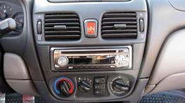 Nissan Almera - owoc romansu z Francuzem