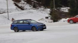 Skoda 4x4 - walka z lodem