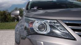 Toyota Avensis 2,0 Valvematic 2015 - lifting samurajskim mieczem