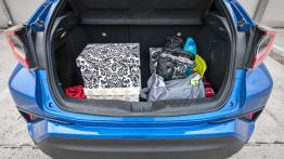 Toyota C-HR Hybrid  - po mieście na co dzień 