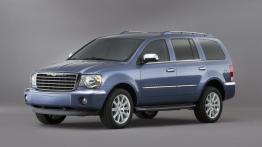 Chrysler Aspen - widok z przodu