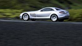 Mercedes SLR McLaren - lewy bok