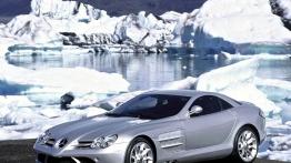 Mercedes SLR McLaren - widok z przodu