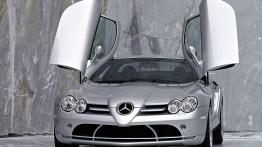 Mercedes SLR McLaren - widok z przodu