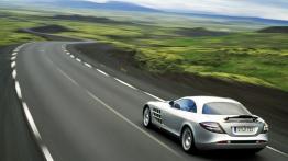 Mercedes SLR McLaren - widok z tyłu