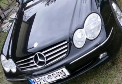 Czarny Benz