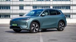 Porównanie: Geely EX5 vs Škoda Enyaq. Czy chiński elektryk przekona czymś więcej niż ceną?