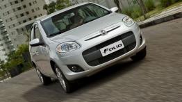 Fiat Palio 1.6 Essence - widok z przodu