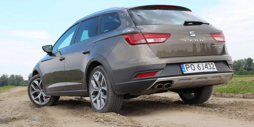 SEAT Leon X-Perience vs konkurencja