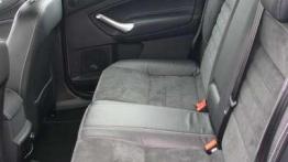 Dyskretna modernizacja - pierwsza jazda odświeżonym Mondeo