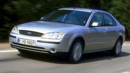 Ford Mondeo - widok z przodu