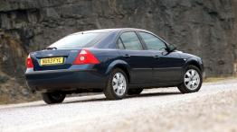 Ford Mondeo - widok z tyłu