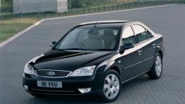 Ford Mondeo - widok z przodu