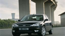 Ford Mondeo - widok z przodu