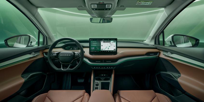 Porównanie: Geely EX5 vs Škoda Enyaq. Czy chiński elektryk przekona czymś więcej niż ceną?