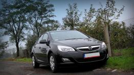 Opel Astra J - teraz trzeba błyszczeć