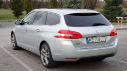 Peugeot 308 SW - odpowiedzialny młodzieniec