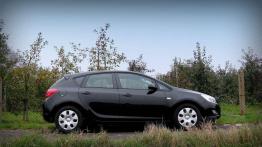 Opel Astra J - teraz trzeba błyszczeć