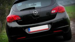 Opel Astra J - teraz trzeba błyszczeć