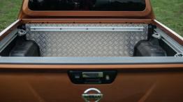 Nissan NP300 Navara - nieustraszony terenowiec