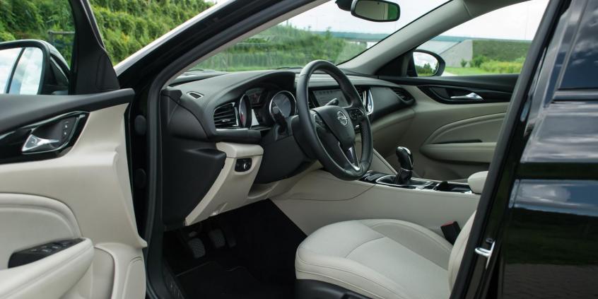 Skoda Superb i konkurenci w klasie średniej