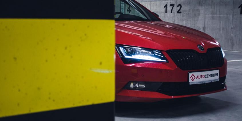 Skoda Superb 2.0 TSI 220 KM Sportline – szosowy krążownik