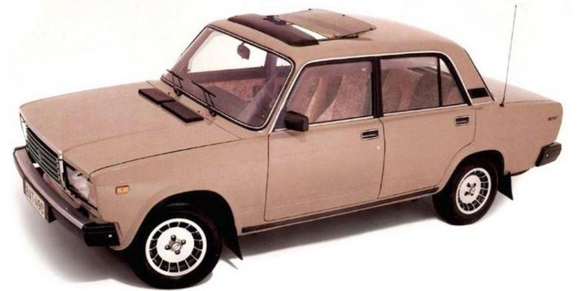 TOP 10 | Tani samochód z czasów PRL-u