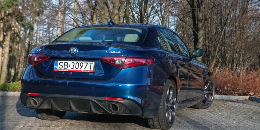 Alfa Romeo Giulia Veloce kontra BMW 430i GranCoupe xDrive – trudny wybór