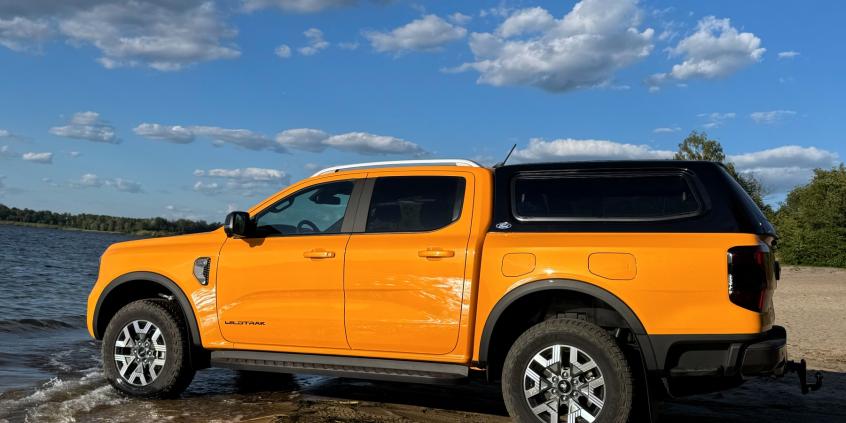 Ford Ranger Wildtrak PHEV jest lepszy od diesla. Ile pali w trasie i dla kogo jest stworzony?