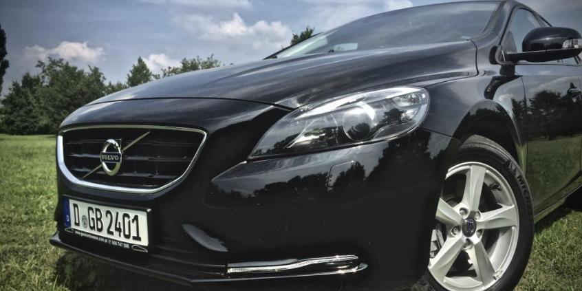 Volvo V40 – koniec z linijką