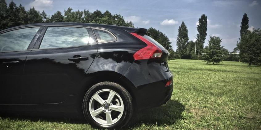 Volvo V40 – koniec z linijką
