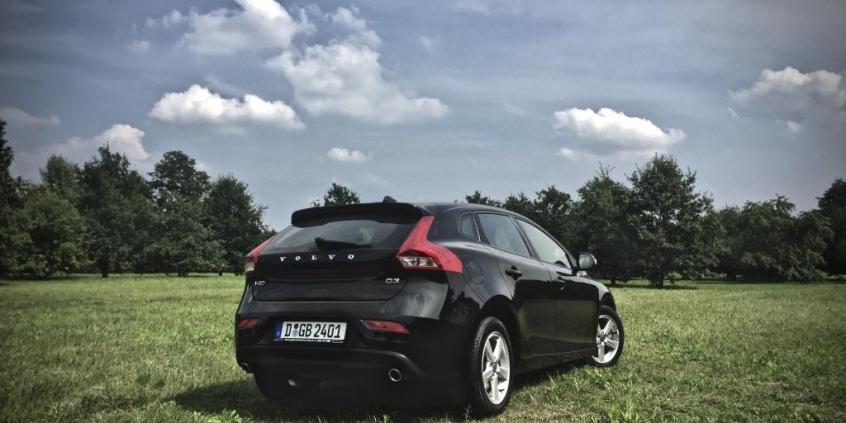 Volvo V40 – koniec z linijką