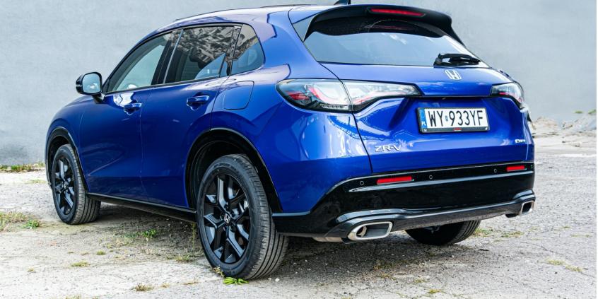 Porównanie: Toyota Corolla Cross vs Honda ZR-V vs Nissan Qashqai. Japońskie hybrydy dla Kowalskiego