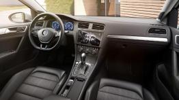 Elektryczny Golf zwiększa moc i zasięg