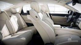 Hyundai Genesis - luksus i komfort prosto z Korei